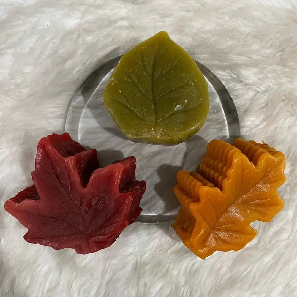 NEW Pottery Barn Tonal Autumnal Leaves Rippled Long Burning Candle Set Red Amber